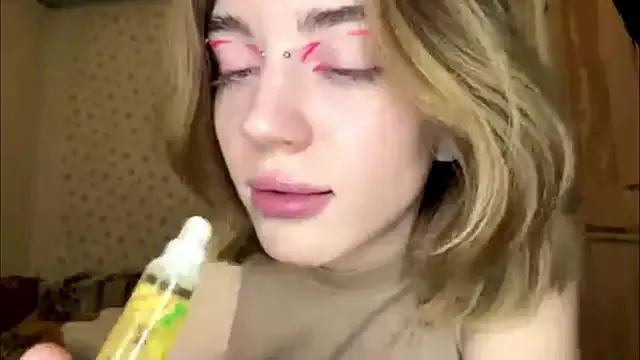 MelaineAytes — Touch my panties there...