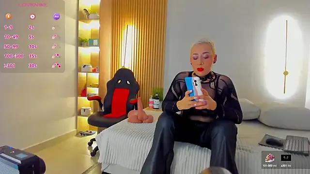 mia_becke on StripChat