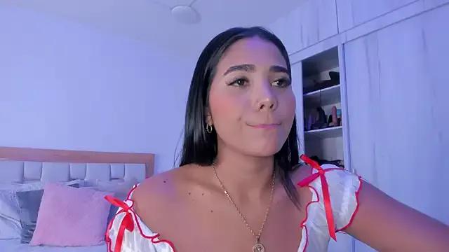 mia_hank on StripChat