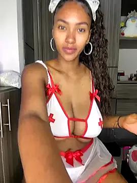 Mia_sweet80 on StripChat