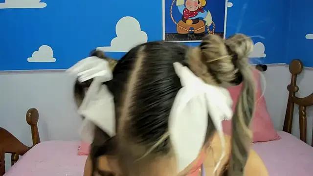 miss__evolet on StripChat