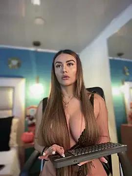 Miss_ary on StripChat