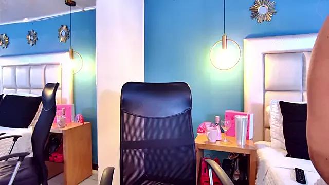 Miss_ary on StripChat