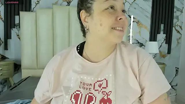 mollieblue69 — good morning   honey  