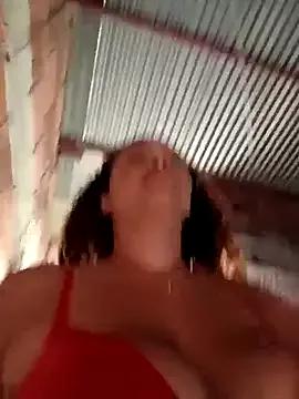 Mommy-Hot on StripChat