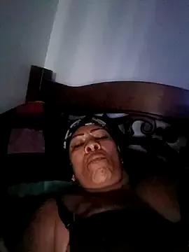 Morenaza6420 on StripChat