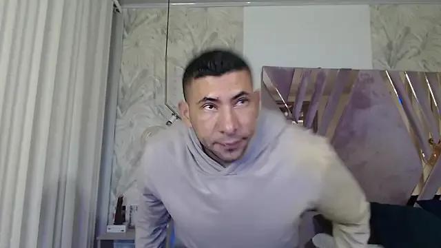 Morganandmegan on StripChat