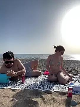 MrAndMrsSavage on StripChat