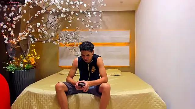 Mycandyfor_You on StripChat