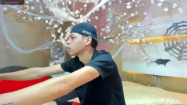 Mycandyfor_You on StripChat