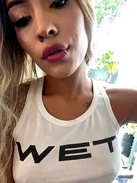 MystiqueXXX on StripChat