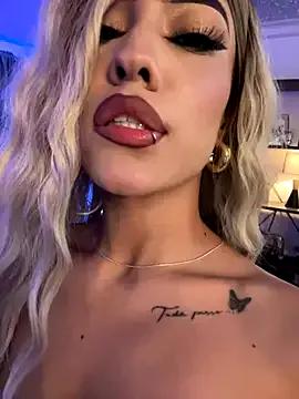 MystiqueXXX on StripChat