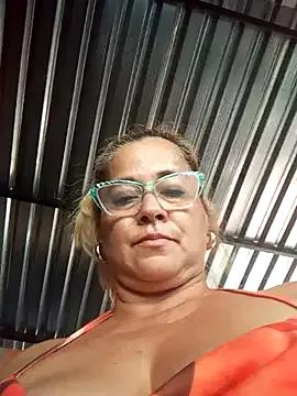 natally_ross21 on StripChat