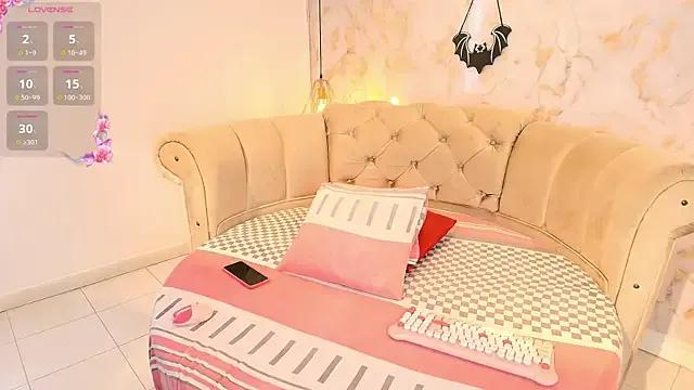 nathaliamiller on StripChat