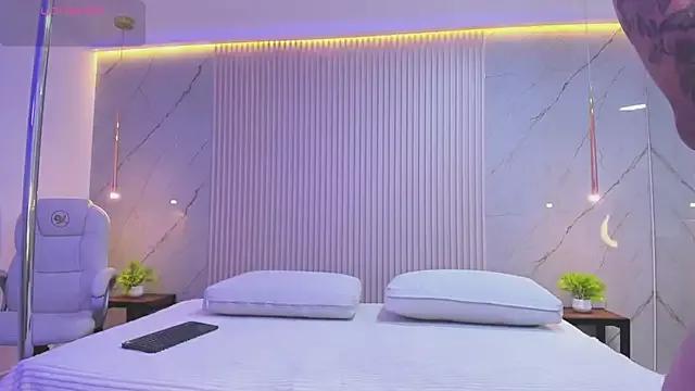 nathassa_grant on StripChat