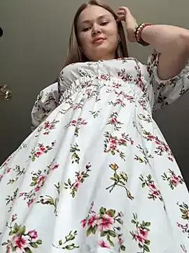 NickiLike on StripChat