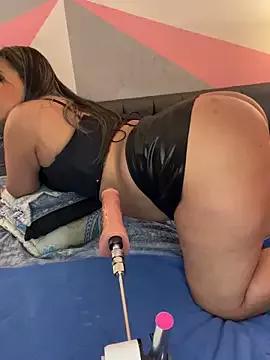 Nicky_gh on StripChat