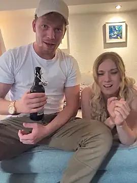 NickyGold_Official on StripChat