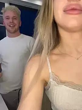 NickyGold_Official on StripChat