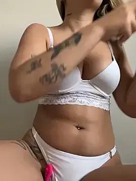 Freechat ninfsexy on StripChat