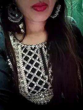 Noor_Darliing on StripChat