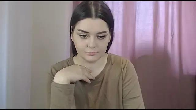 ohhhMie on StripChat