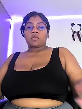 paola091 on StripChat