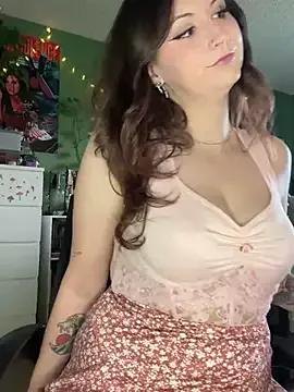 pennybabyy on StripChat