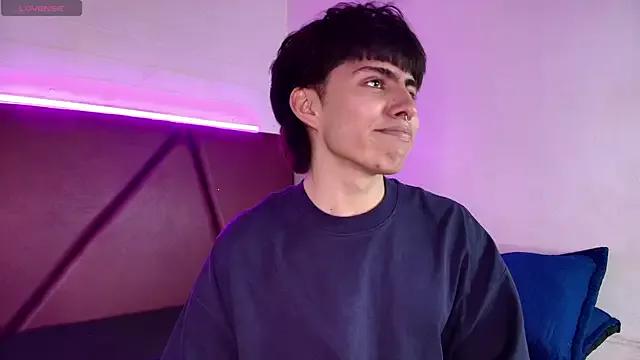 Freechat PepperTwink on StripChat