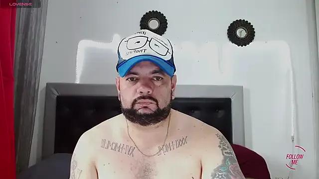 Freechat perverseveteranmanxxx on StripChat