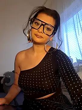 Pillango1212 — Erotic dance  ,csak bugyi marad