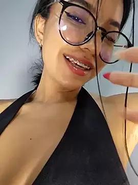 Freechat Pretty_roxxyy on StripChat