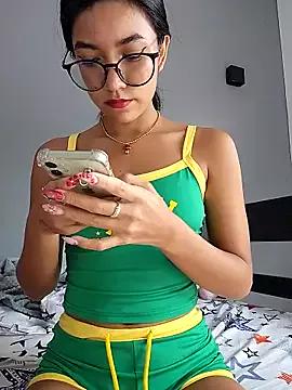 Freechat Pretty_roxxyy on StripChat