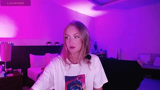 PrincessVS on StripChat