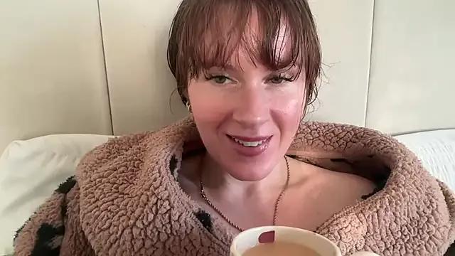 redheadrosie69 — NAKED SQUATS X 10