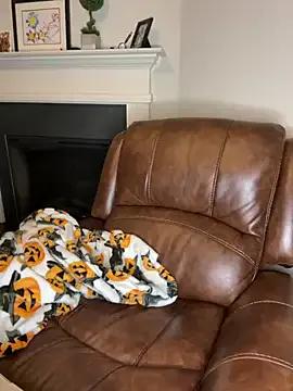 Riley_ray69 on StripChat