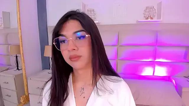 RoseCassie on StripChat