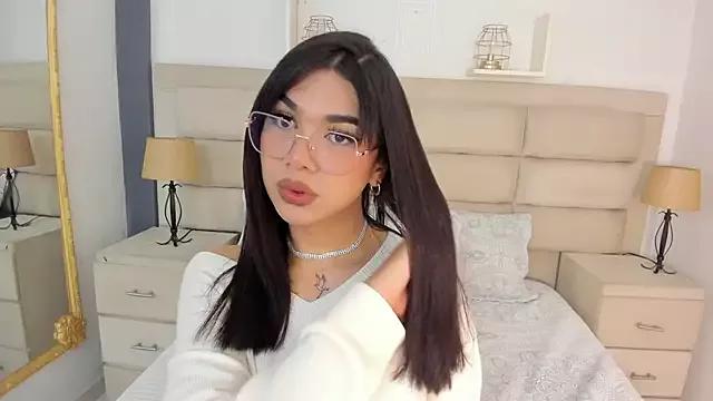 RoseCassie on StripChat