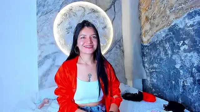 RoxanaBorns_ on StripChat