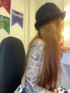 Sallem_Pink on StripChat