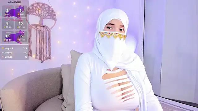 salma_isawwii on StripChat