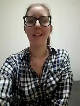 Sarah459 on StripChat