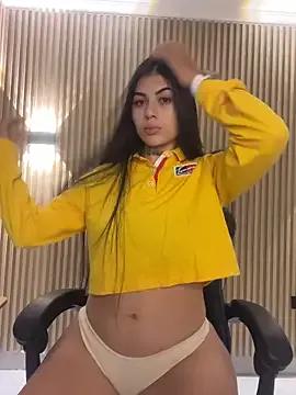 Sarasanders_4 on StripChat