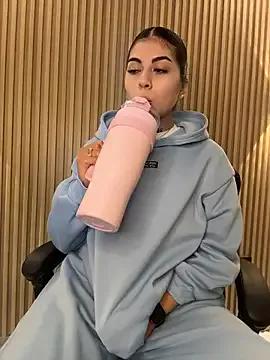 Sarasanders_4 — HI SARA