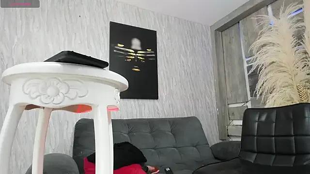 sasha_blake_ on StripChat