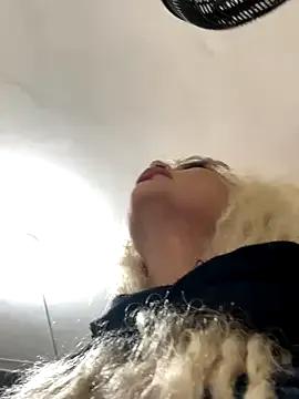 scarlett_sexx69 — FULL NAKED - SEXY DANCE