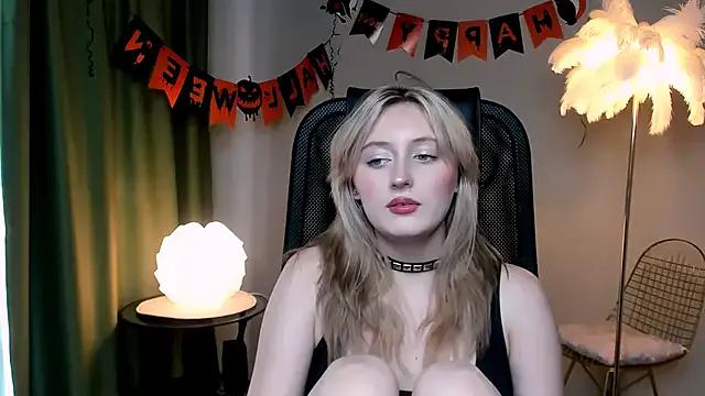 Freechat ScarlettScril on StripChat