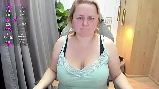 ScarlettSoft on StripChat