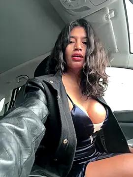 sexi_noemi on StripChat