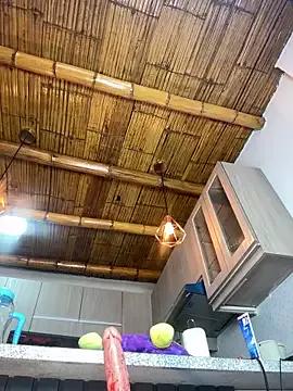 sexi_noemi on StripChat